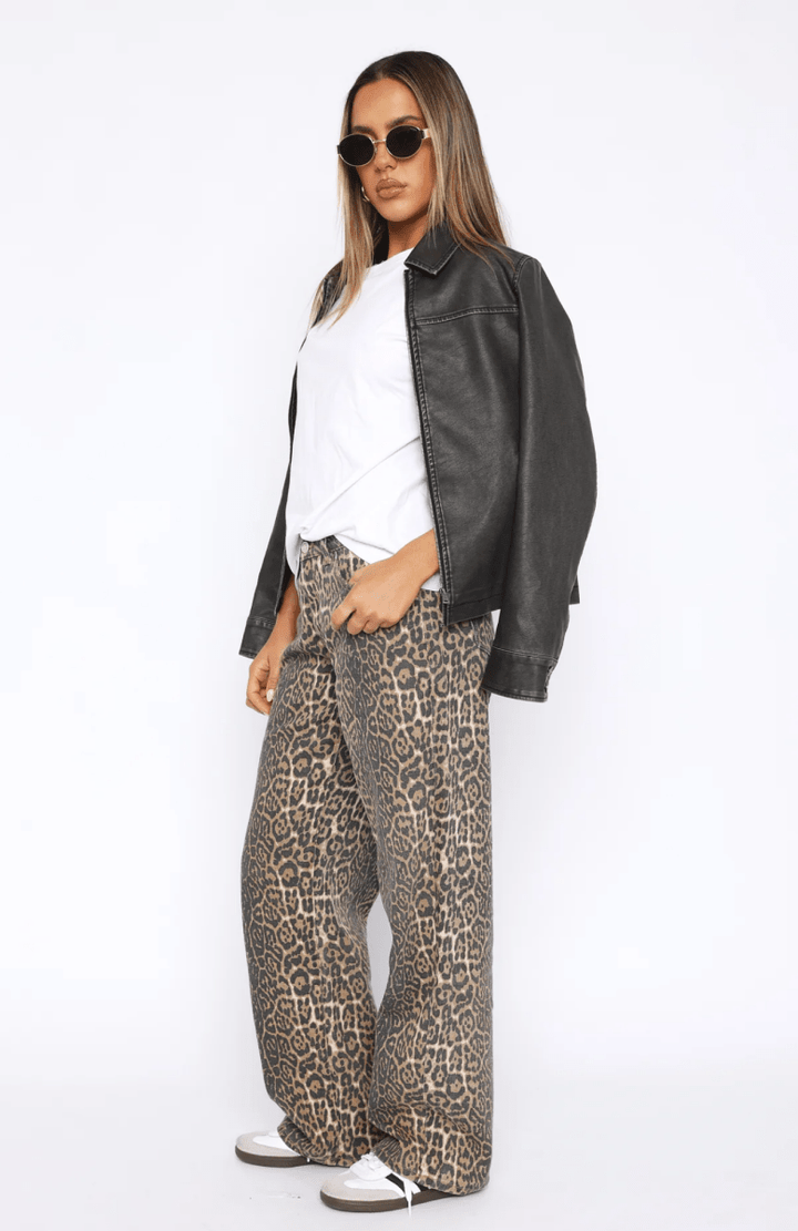 Zaria | Women’s Low-Rise Leopard Wide-Leg Jeans
